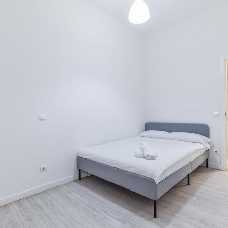 Apartament Amplio Apartamento En Malasana Para 6 Personas Madryt Zewnętrze zdjęcie