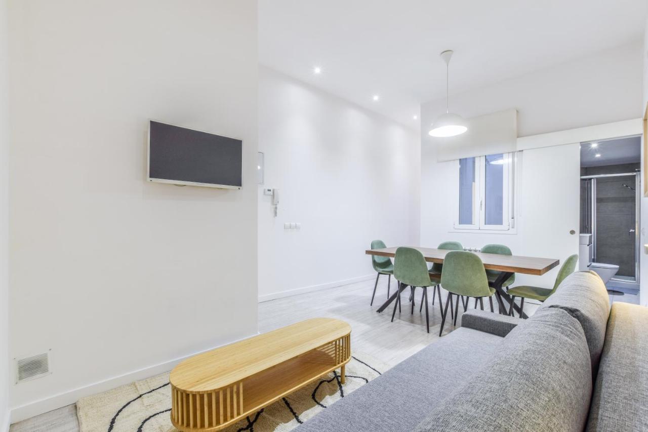 Apartament Amplio Apartamento En Malasana Para 6 Personas Madryt Zewnętrze zdjęcie