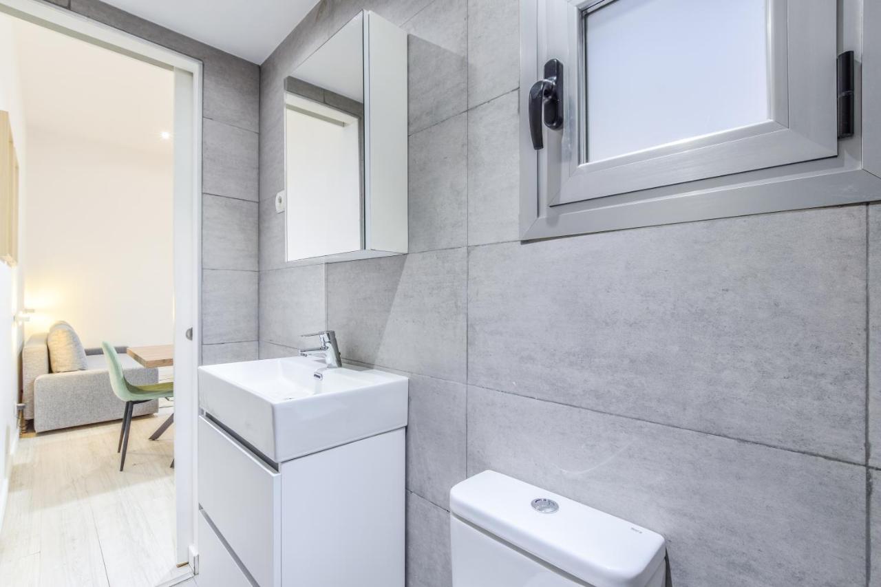 Apartament Amplio Apartamento En Malasana Para 6 Personas Madryt Zewnętrze zdjęcie