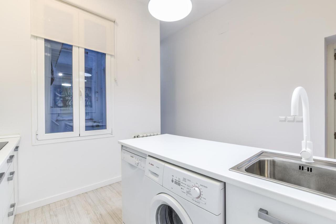Apartament Amplio Apartamento En Malasana Para 6 Personas Madryt Zewnętrze zdjęcie